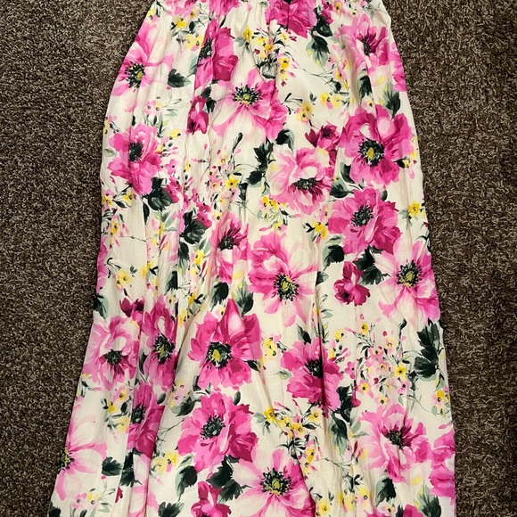 Abercrombie crinkled floral maxi skirt size S - Picture 3 of 4